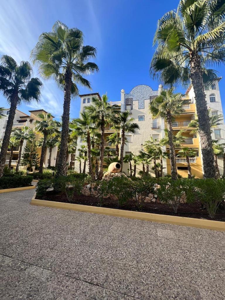 Apartamento Aldea Del Mar تورّيفيِخا المظهر الخارجي الصورة